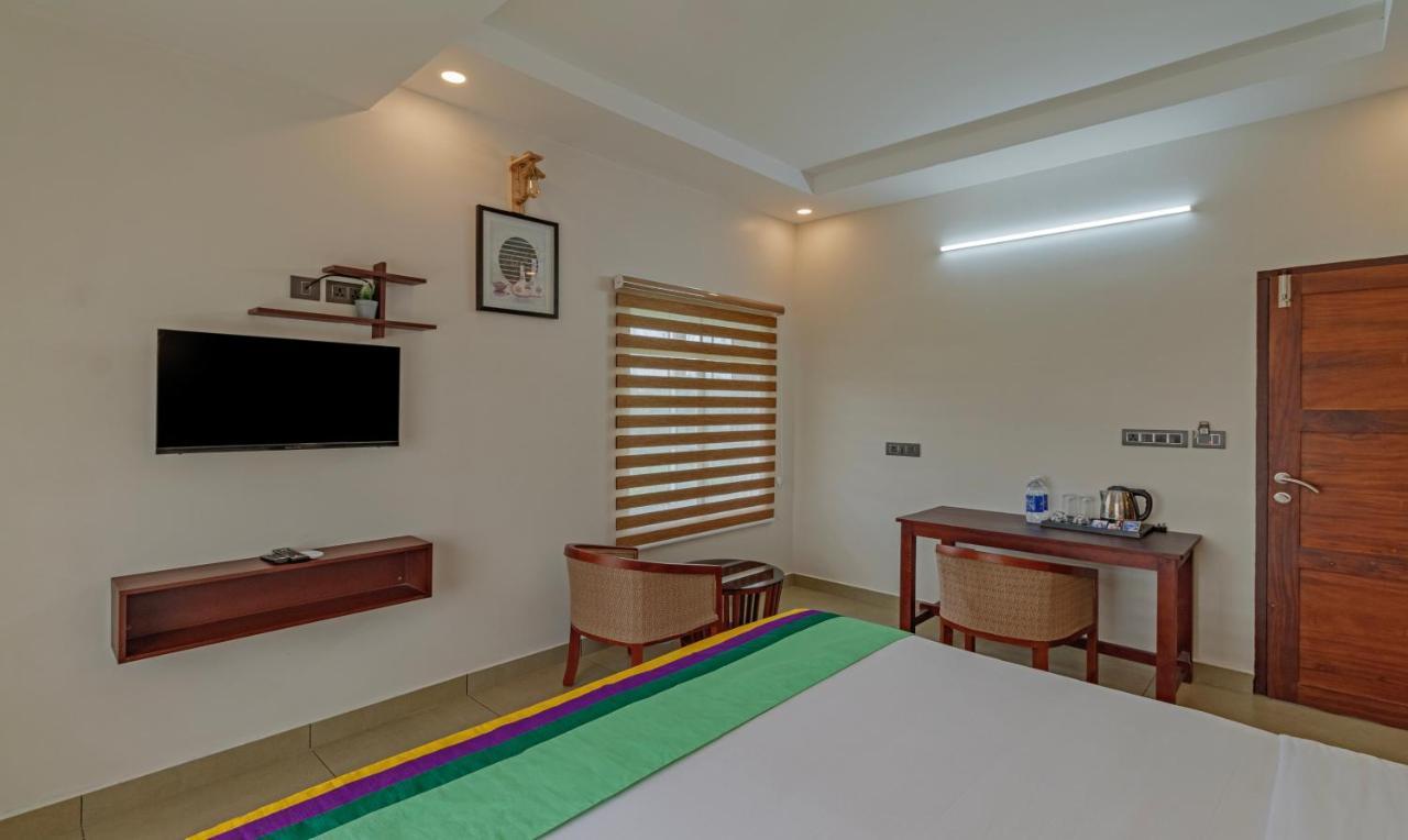 Treebo Amigos Residency Cochin Airport Hotel Kochi Exterior foto